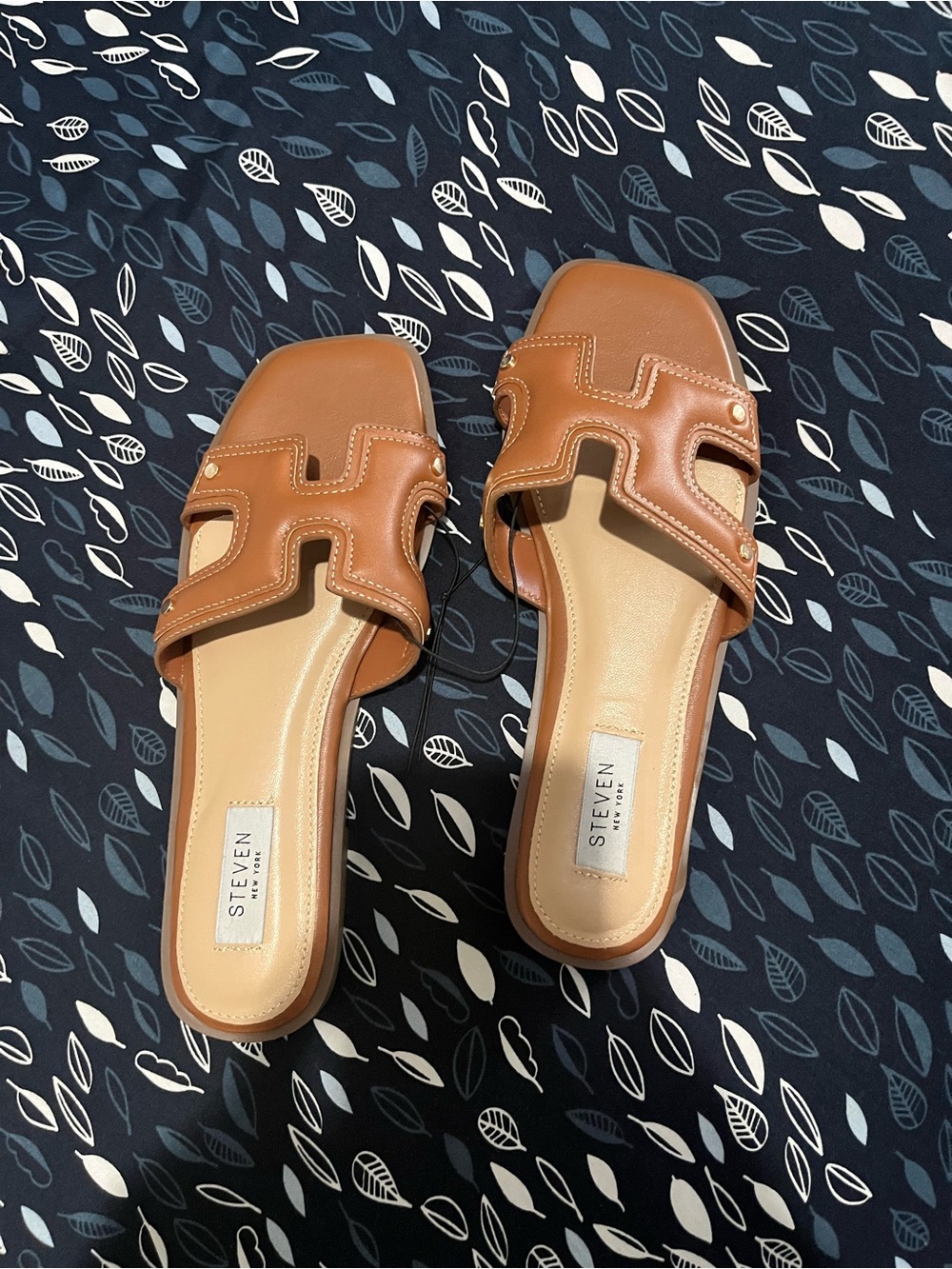 NWT Steven New York Tan Leather Slip-On Sandals